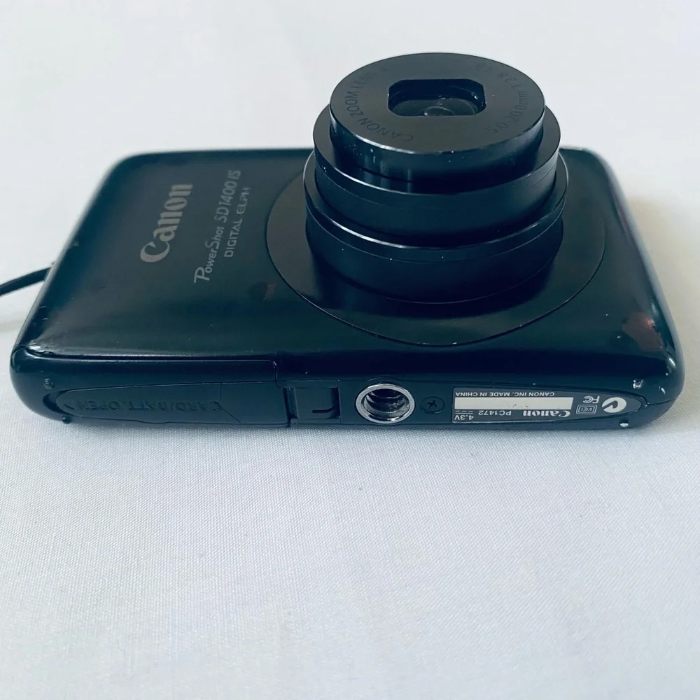 Canon Powershot ELPH SD1400 IS 141MP Digital Camera Block Near Tested Working